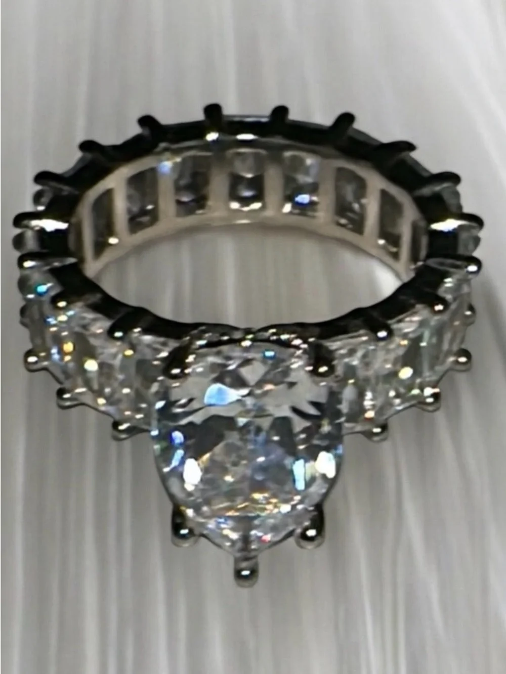 Elegant Pear-Cut Clear Crystal Eternity Ring - Silver Tone